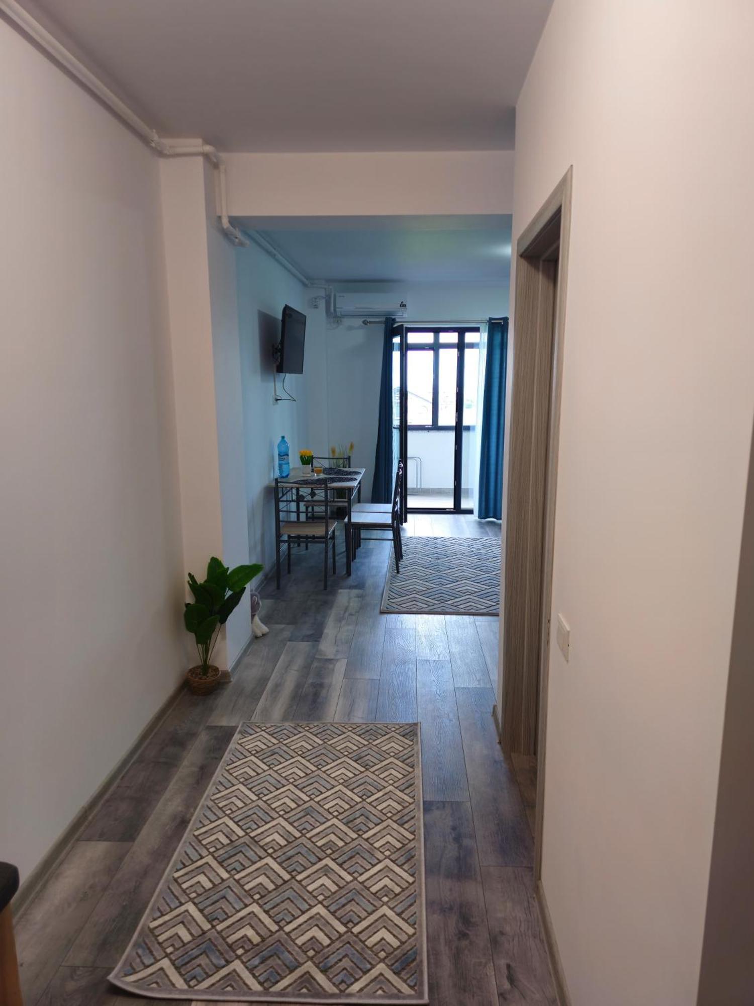 Studio Miru Agigea Kültér fotó